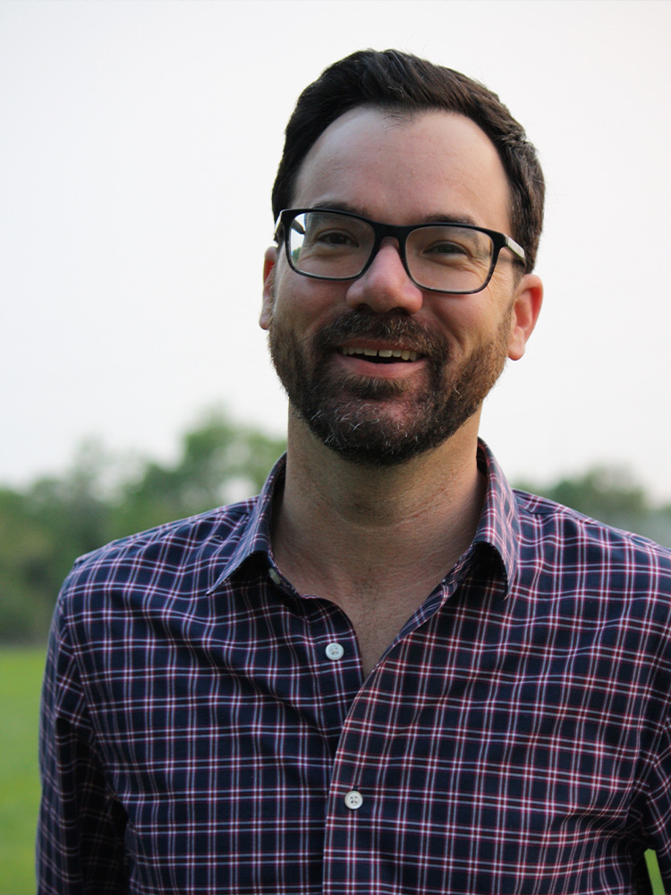 Headshot of Kevin Clouther