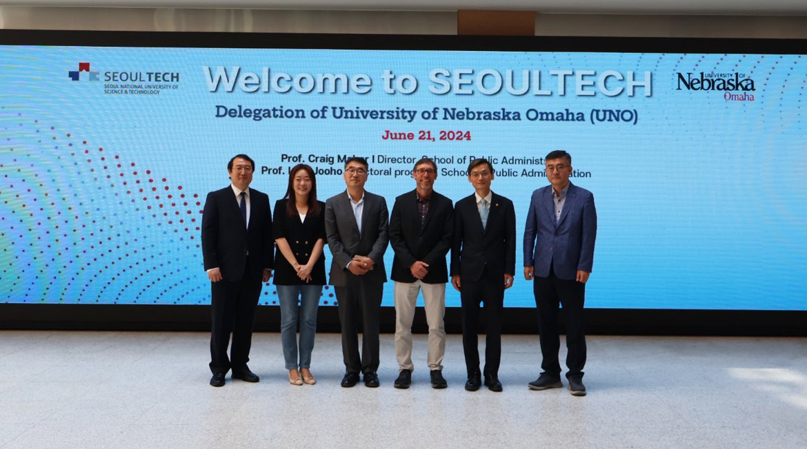 group of uno and seoultech leaders