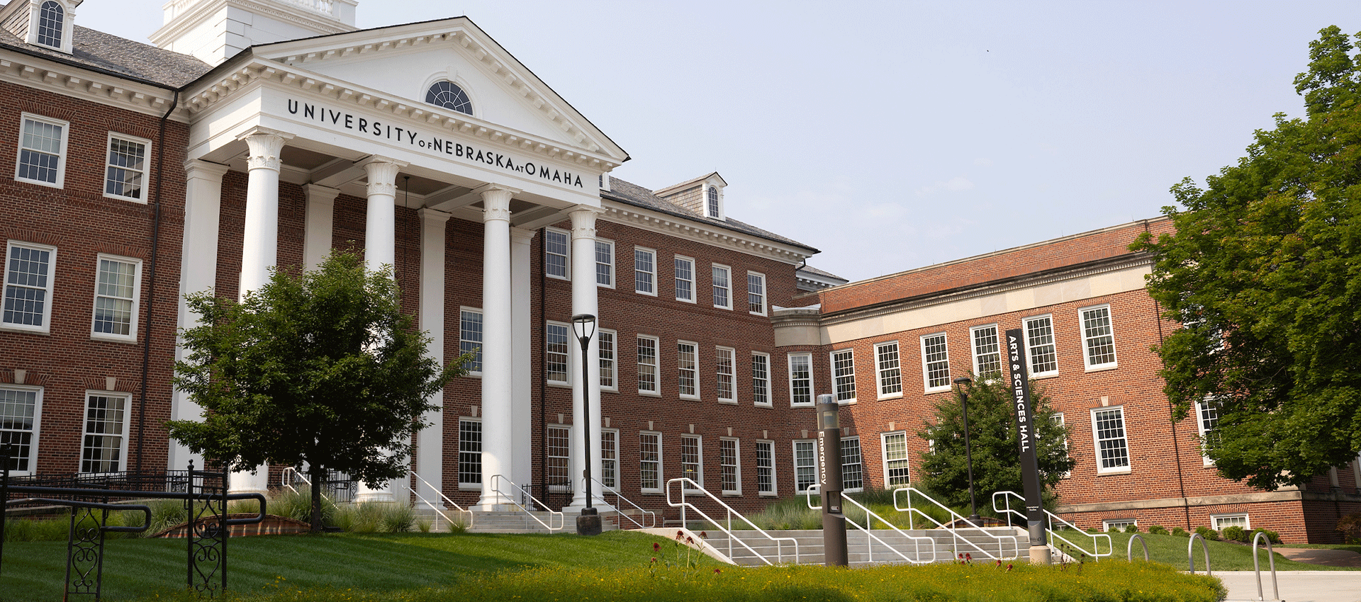 arts & sciences hall