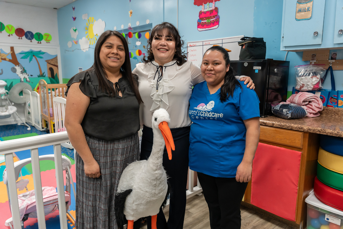 Owner Gloria Avalos (middle) with staff members Alejandra Lopez (left) and Sindy Mateo (right)