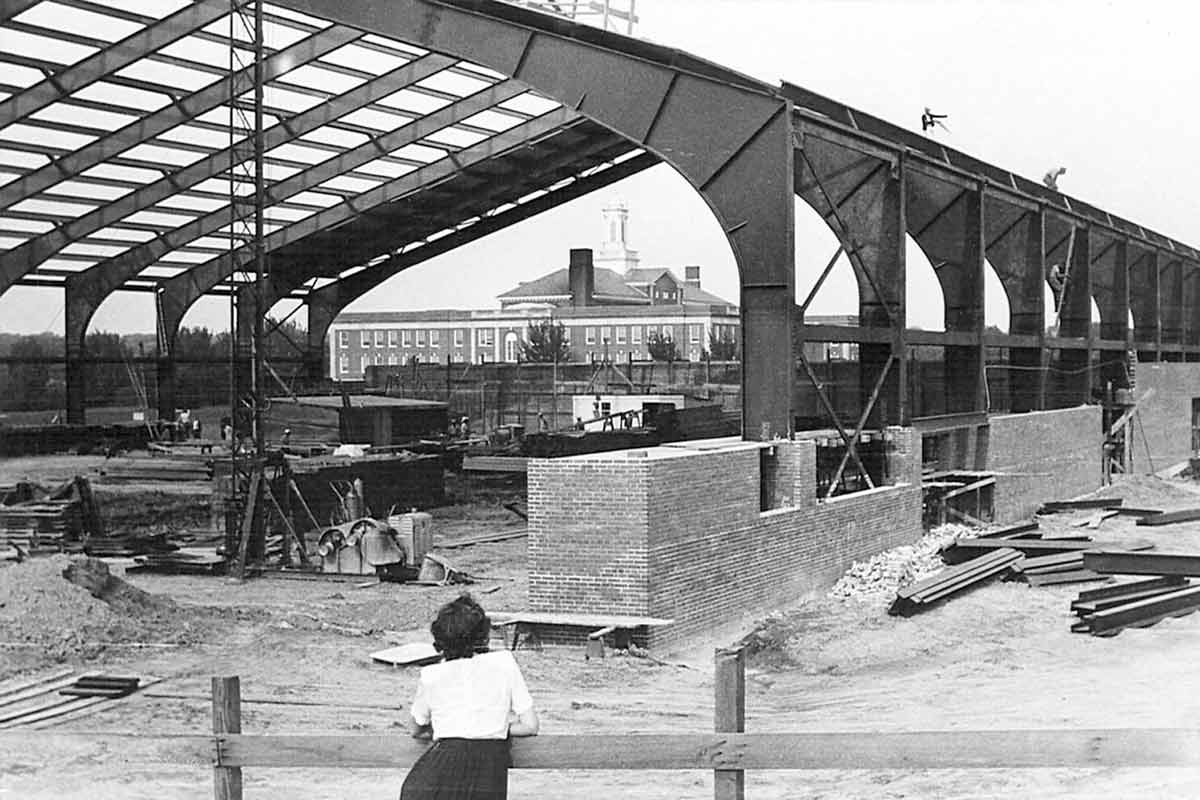 A photo of Sapp Fieldhouse's construction in 1948