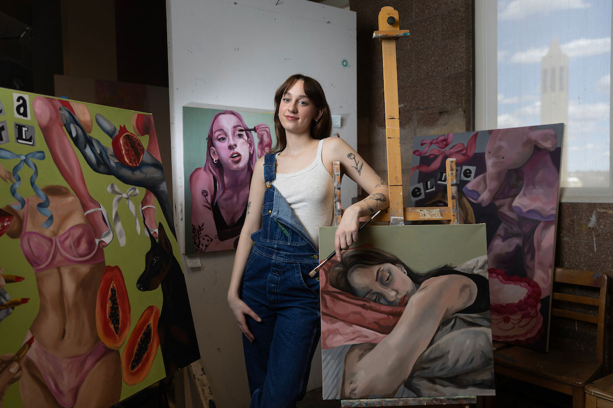 A portrait of UNO student and artist Kennedy Wallman. 