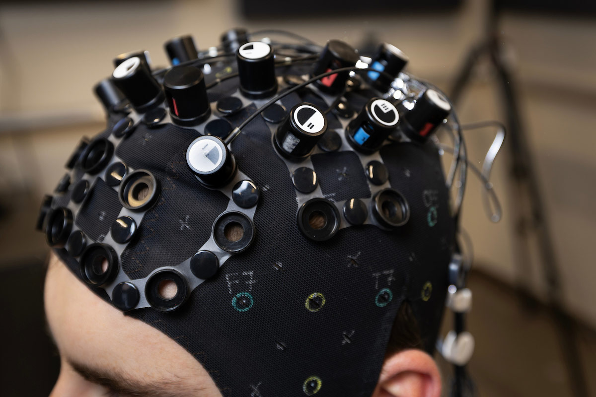 The brain-waves monitoring cap is used in the research to monitor activity levels and responses to Pink Noise. 